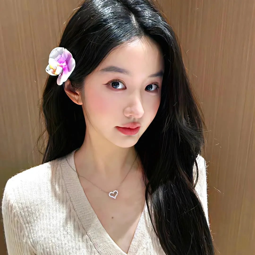 隔楼女孩:我们之间的层距